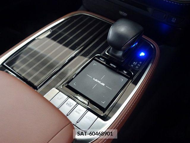 Lexus LS 2018-01 304746-15