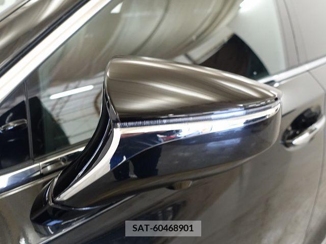 Lexus LS 2018-01 304746-6