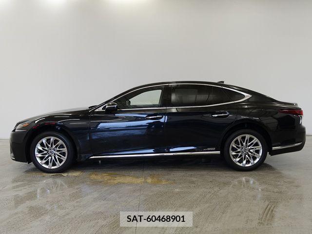 Lexus LS 2018-01 304746-4