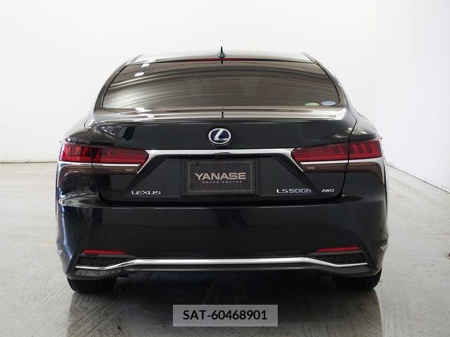 Lexus LS 2018-01 304746-3