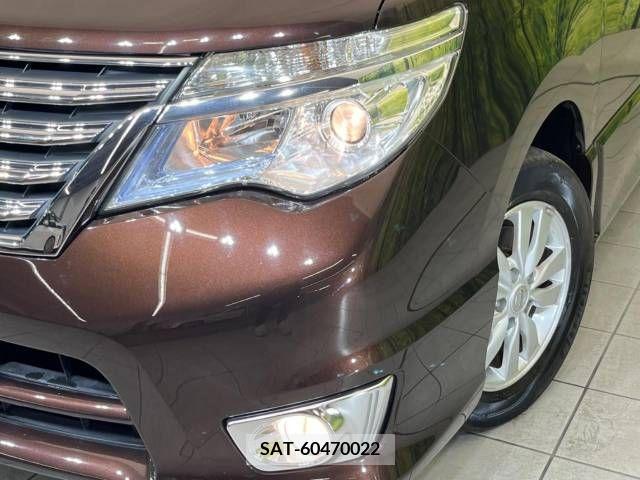Nissan SERENA 2016-03 285258-13