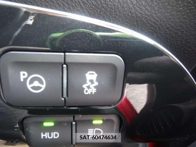 Toyota PRIUS 2017-09 282120-9
