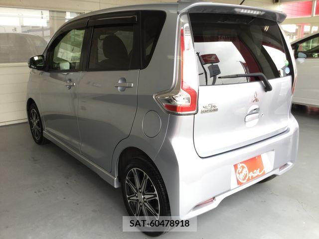 Mitsubishi EK CUSTOM 2017-06 300774-6