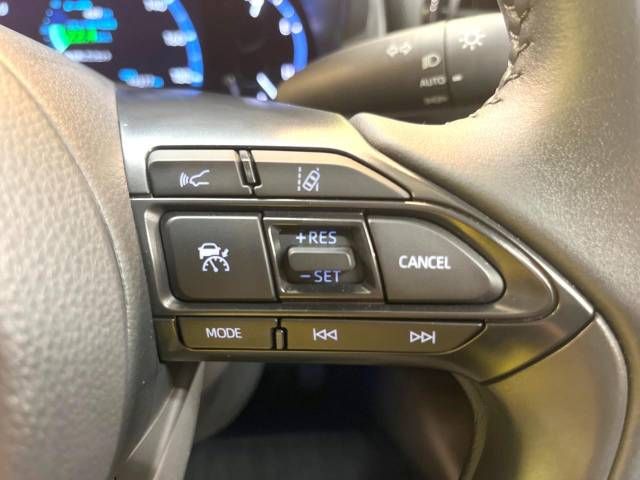 Toyota YARIS CROSS 2022-07 26447-8