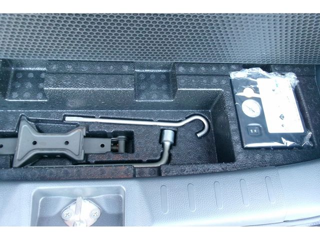 Suzuki MR WAGON 2012-07 1585-21