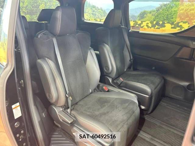 Toyota ALPHARD 2021-06 258946-12