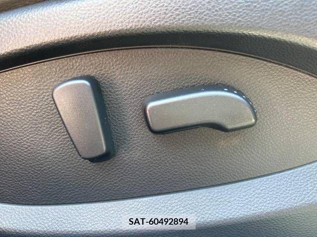 Nissan SKYLINE CROSSOVER 2010-03 385984-8