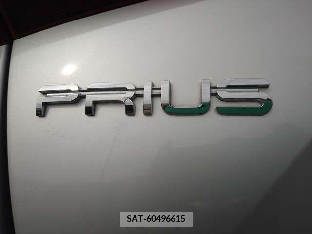 Toyota PRIUS 2020-05 282253-13
