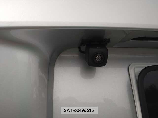 Toyota PRIUS 2020-05 282253-14