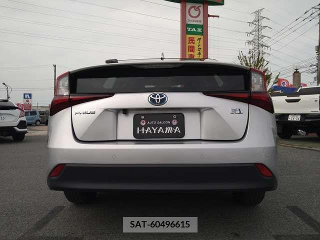 Toyota PRIUS 2020-05 282253-5