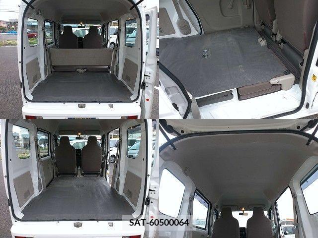 Suzuki EVERY 2017-03 236532-15