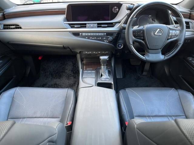 Lexus ES 2019-07 193428-1