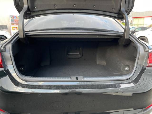 Lexus ES 2019-07 193428-11
