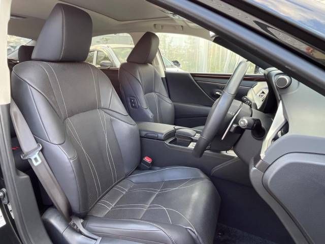 Lexus ES 2019-07 193428-9
