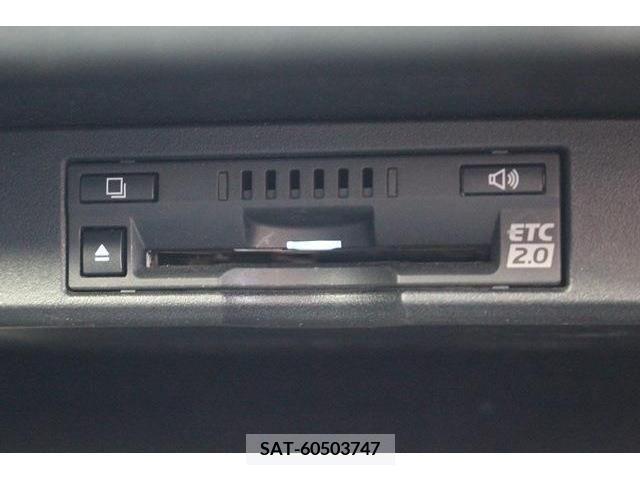 Lexus NX 2018-02 275611-3