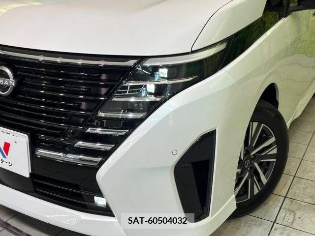 Nissan SERENA 2023-03 332726-13