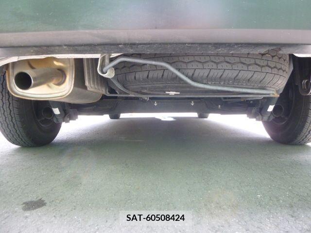 Nissan AD VAN 2018-06 353185-24