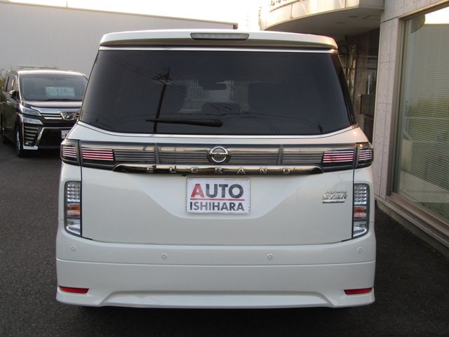 Nissan ELGRAND 2019-07 192512-5