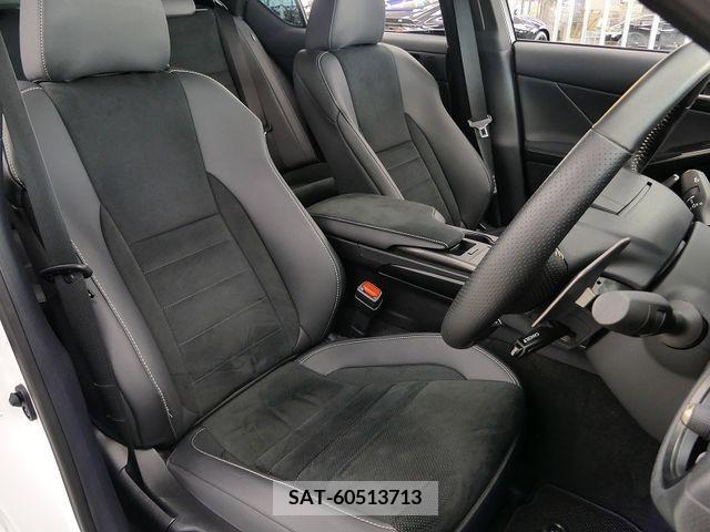 Lexus IS 2023-06 316801-15