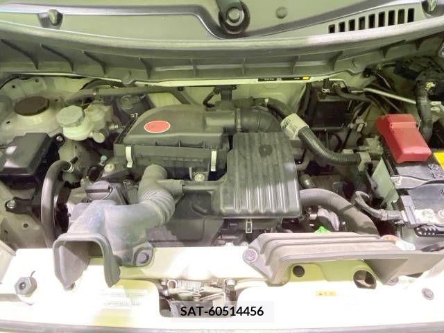 Suzuki SPACIA 2019-01 337297-18