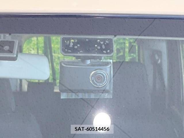 Suzuki SPACIA 2019-01 337297-6
