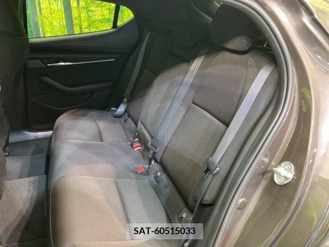 Mazda MAZDA3 2019-07 276415-9