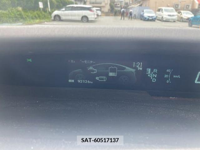 Toyota PRIUS PHV 2013-09 327354-14