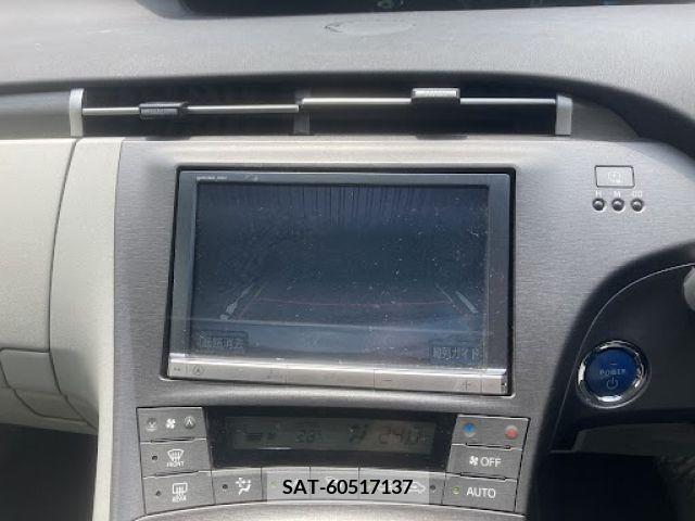 Toyota PRIUS PHV 2013-09 327354-12