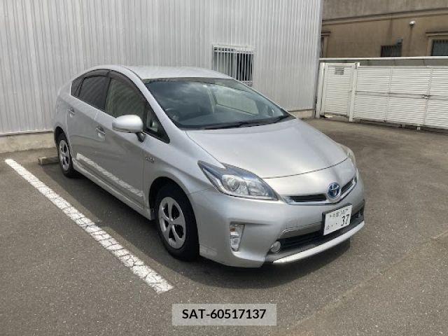 Toyota PRIUS PHV 2013-09 327354-0