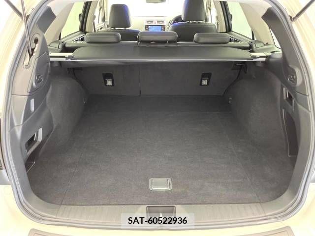 Subaru OUTBACK 2015-12 330148-11