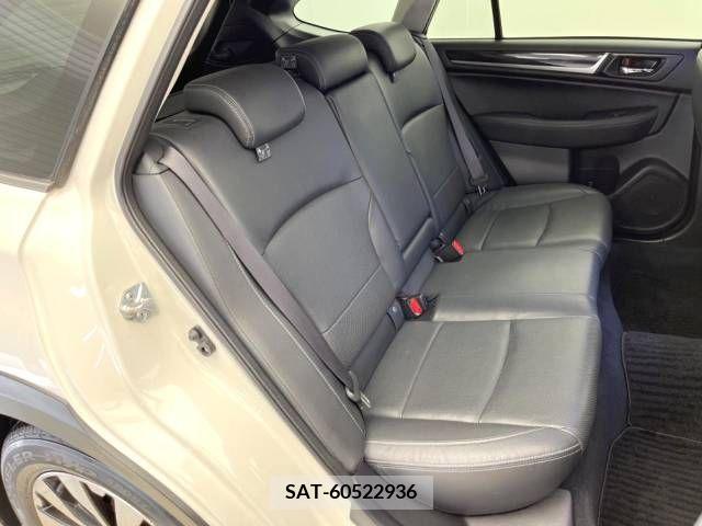 Subaru OUTBACK 2015-12 330148-10