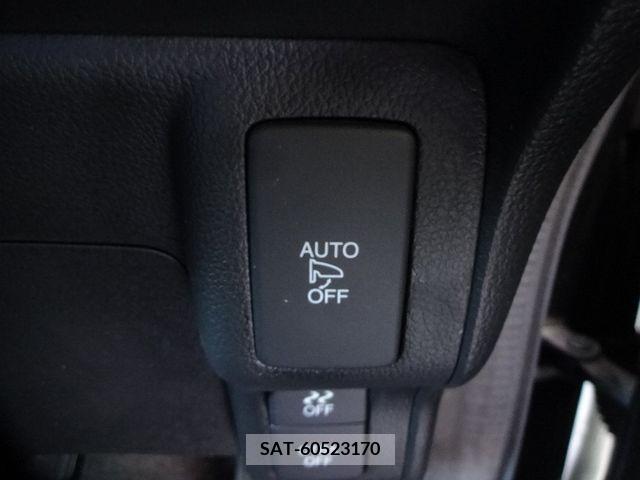 Honda N BOX CUSTOM 2017-07 213738-22