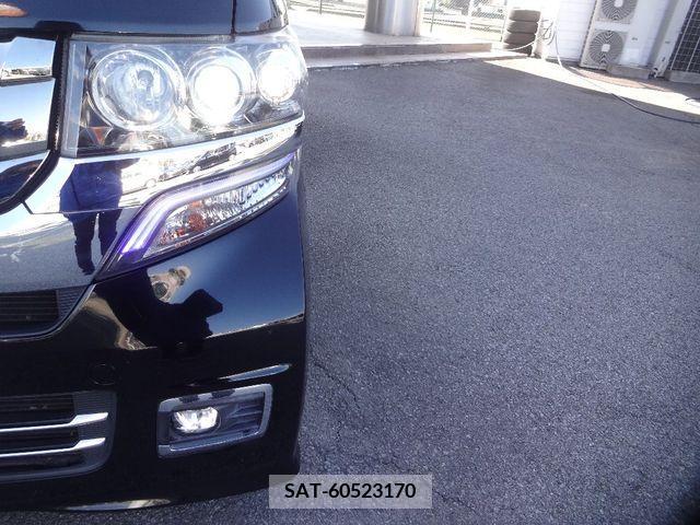 Honda N BOX CUSTOM 2017-07 213738-26