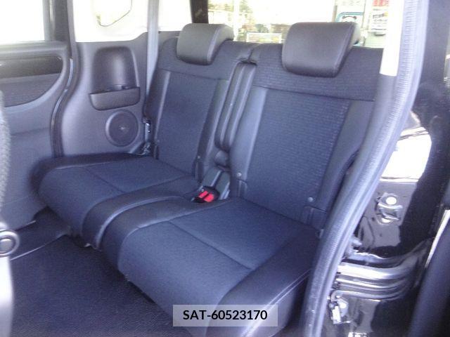 Honda N BOX CUSTOM 2017-07 213738-8