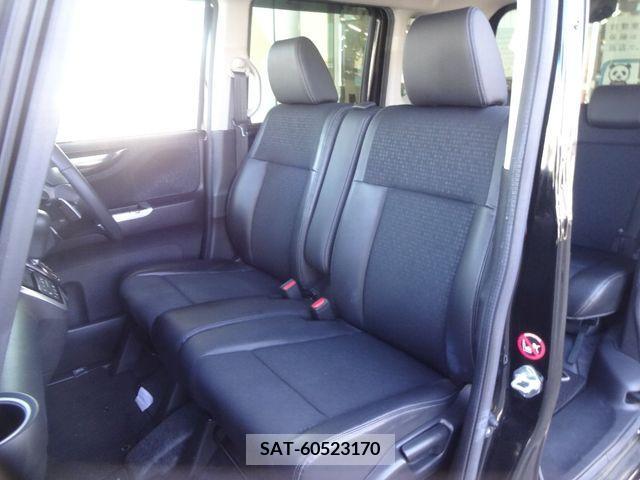 Honda N BOX CUSTOM 2017-07 213738-9