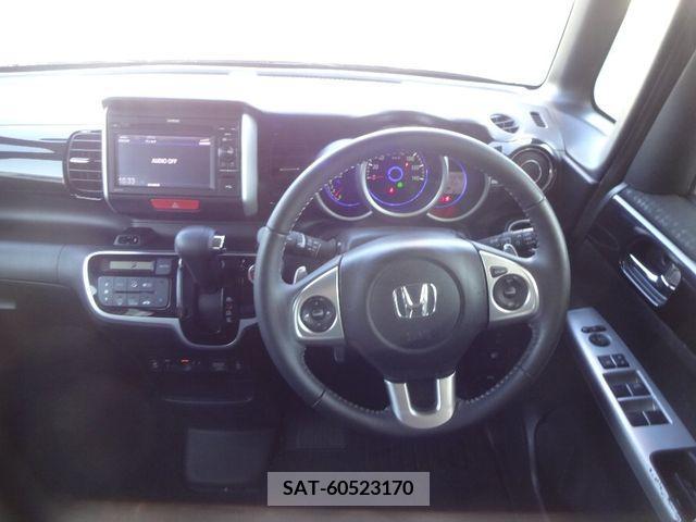 Honda N BOX CUSTOM 2017-07 213738-11