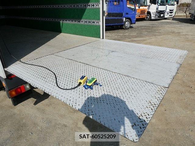 Mitsubishi CANTER 2019-10 263449-9