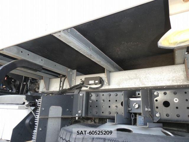 Mitsubishi CANTER 2019-10 263449-19