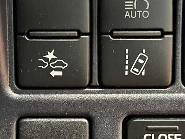 Toyota VOXY 2016-12 16238-4
