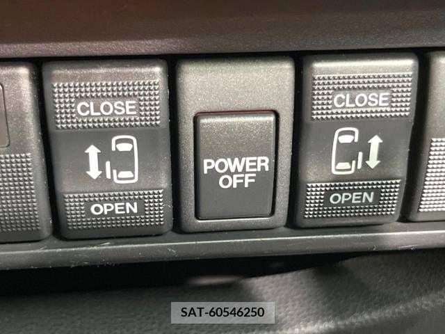 Mazda BIANTE 2009-11 261682-4