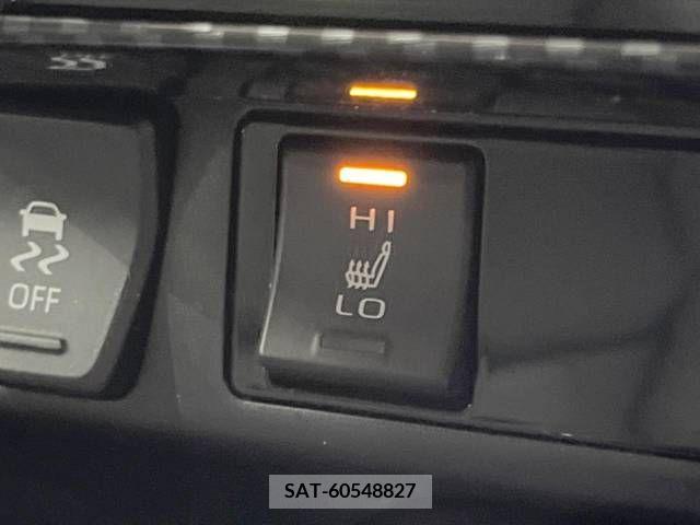 Toyota RAV4 2019-08 366924-5