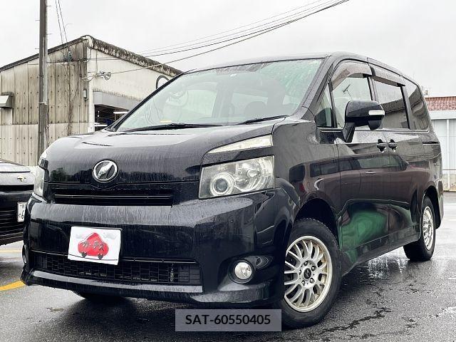 Toyota VOXY 2009-07 326857-0