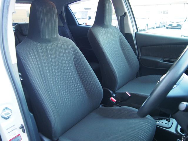 Toyota VITZ 2017-05 15426-4