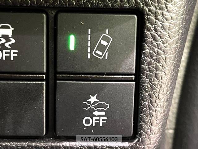 Honda N BOX 2019-01 364529-4