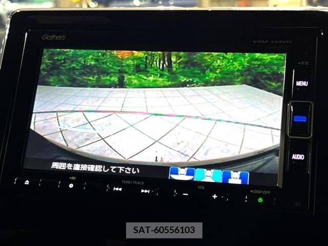 Honda N BOX 2019-01 364529-3