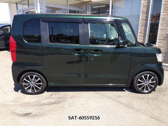 Honda N BOX 2018-01 364578-2