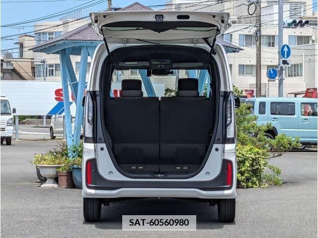 Honda N BOX CUSTOM 2023-11 338937-13
