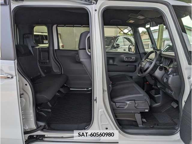 Honda N BOX CUSTOM 2023-11 338937-10