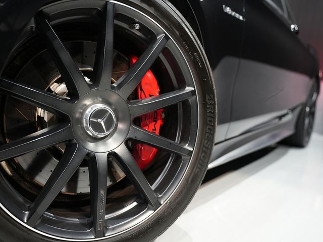 Amg S-CLASS 2015-03 10479-8