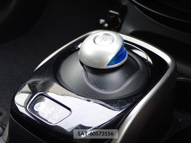 Nissan NOTE 2019-01 207709-16